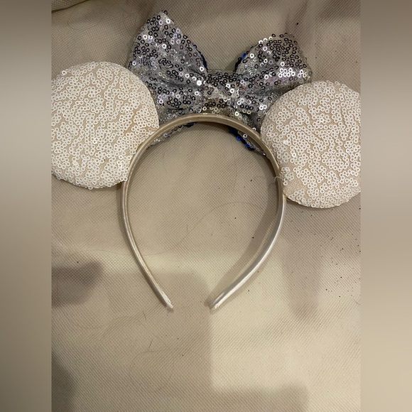 2 Star Wars Sequin Bow Headband Set - Blue and Orange adult or kids - Picture 4 of 7